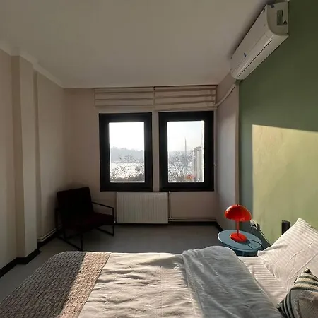 Gorgeous Sea View In Karakoey 4br, 2ba, Ac Apartmán Istanbulská provincie