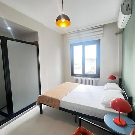 Wonder Homes 5- Ultra Luxury, 4br, 2ba, Ac, Sea View Karakoey * Istanbul