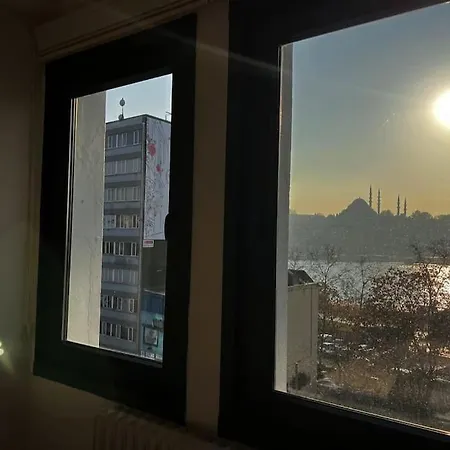 Gorgeous Sea View In Karakoey 4br, 2ba, Ac Apartmán